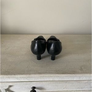 Black aerosoles shoes with low heal.